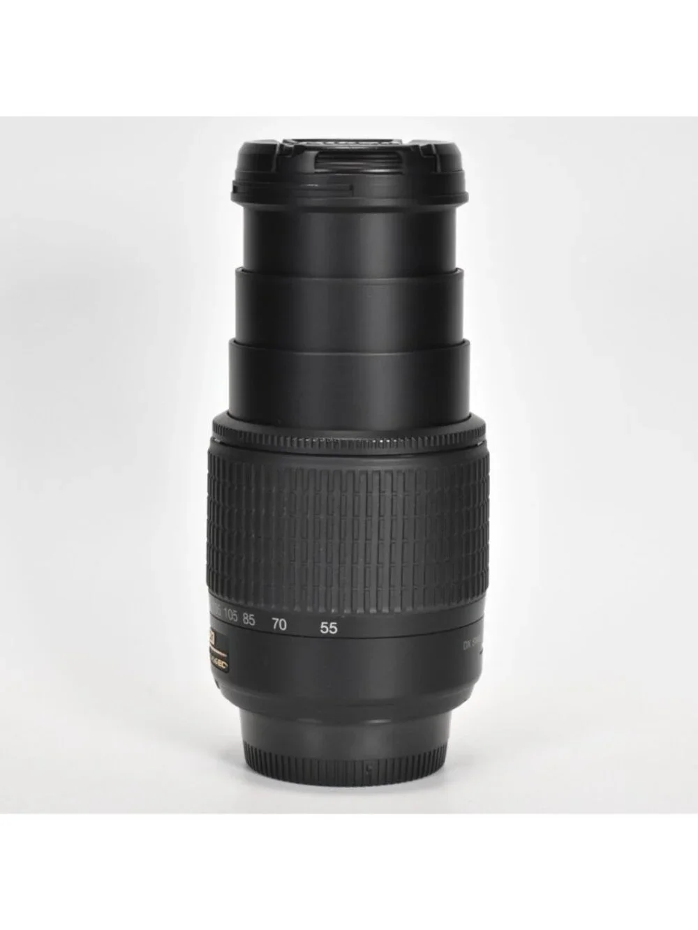 Nikon AF-S DX NIKKOR 55-200mm f/4-5.6G ED Zoom Lens with Bag Mint